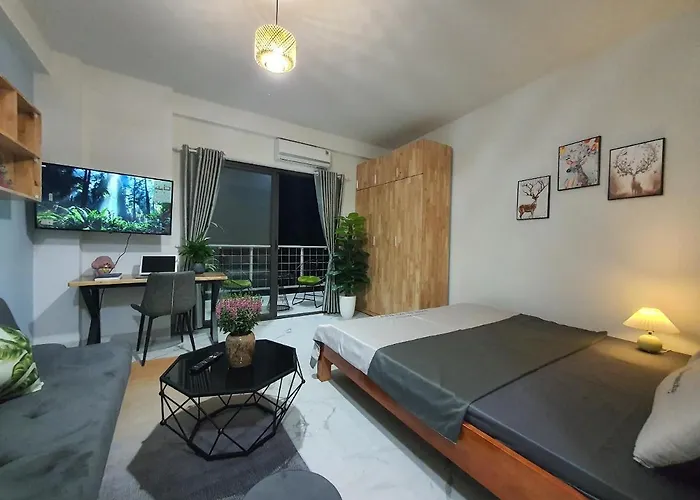 Homestay Phạm Văn Đồng, Hà Nội